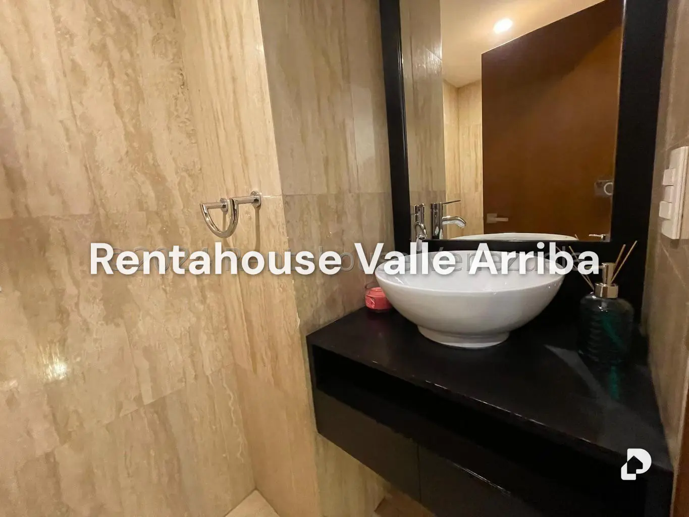 Apartamento en La Florida, Caracas – 19
