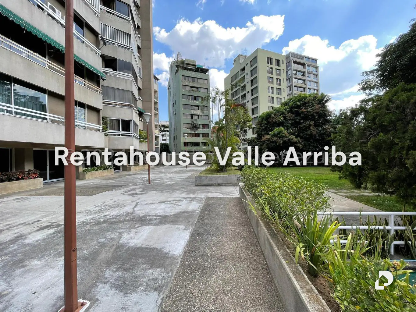 Apartamento en La Florida, Caracas – 24