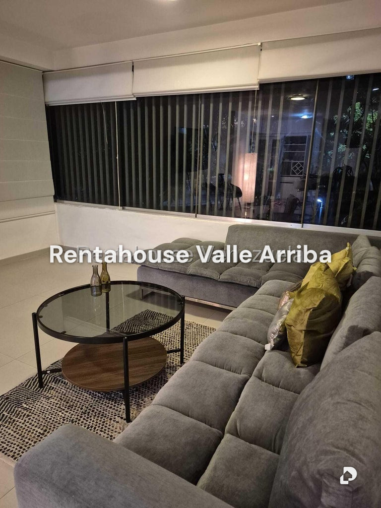 Apartamento en Los Naranjos (del Cafetal), Caracas – 8