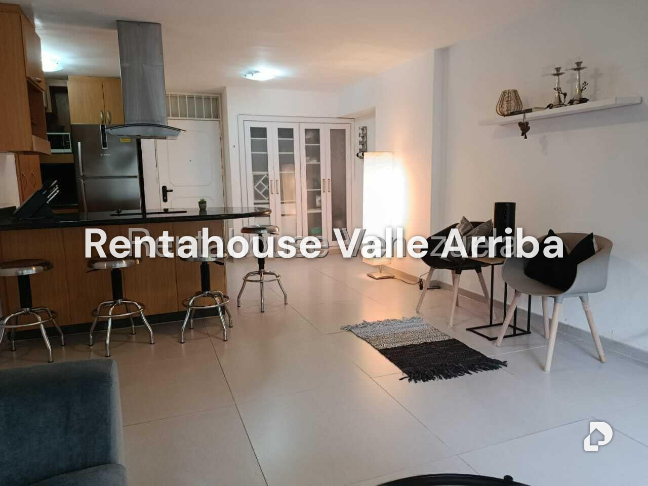 Apartamento en Los Naranjos (del Cafetal), Caracas – 11