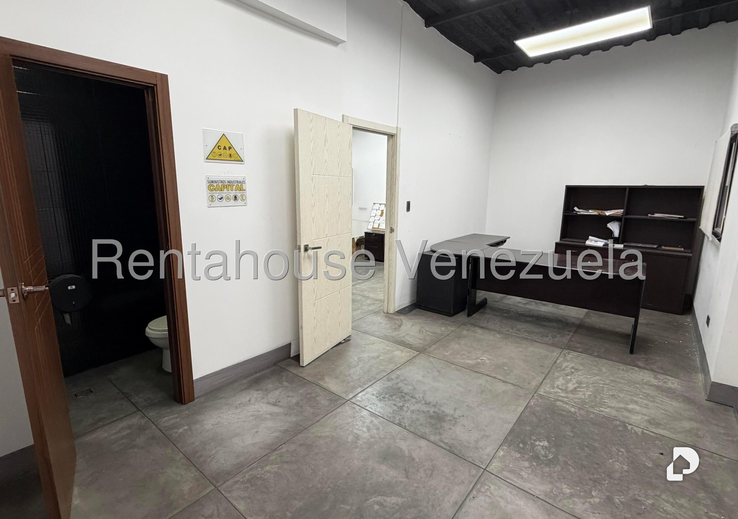 Local comercial en Maripérez, Caracas – 22
