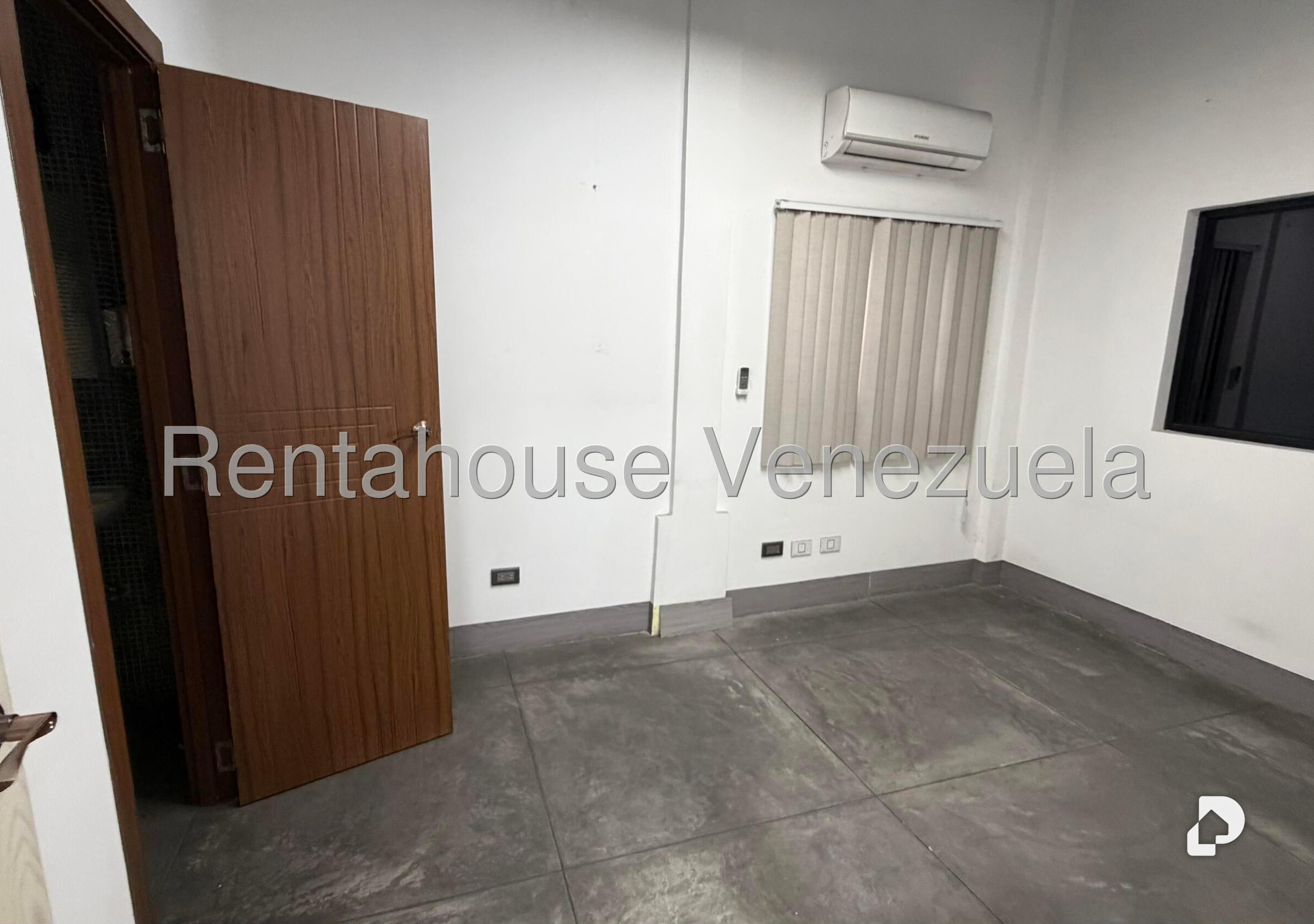 Local comercial en Maripérez, Caracas – 30