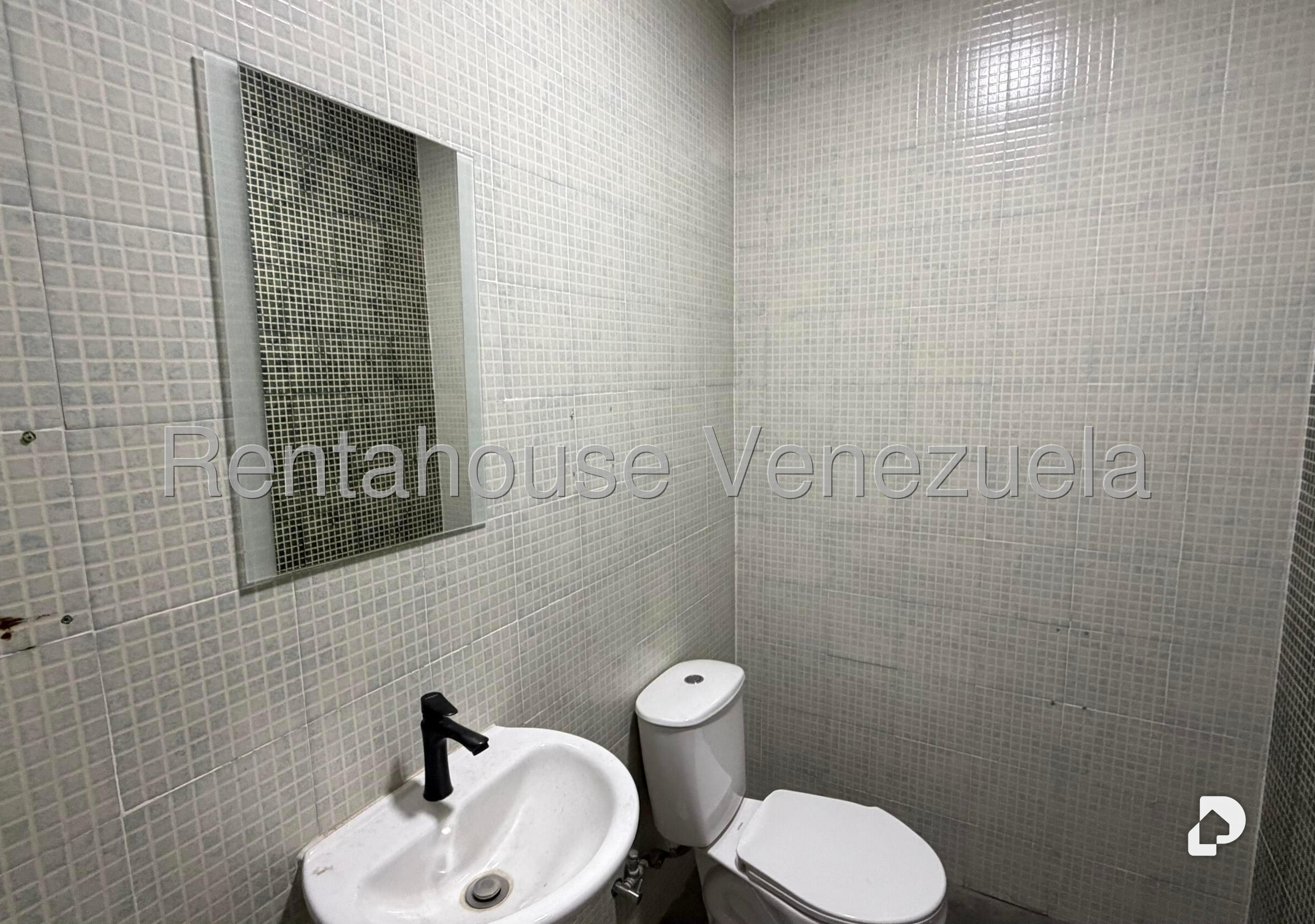 Local comercial en Maripérez, Caracas – 19