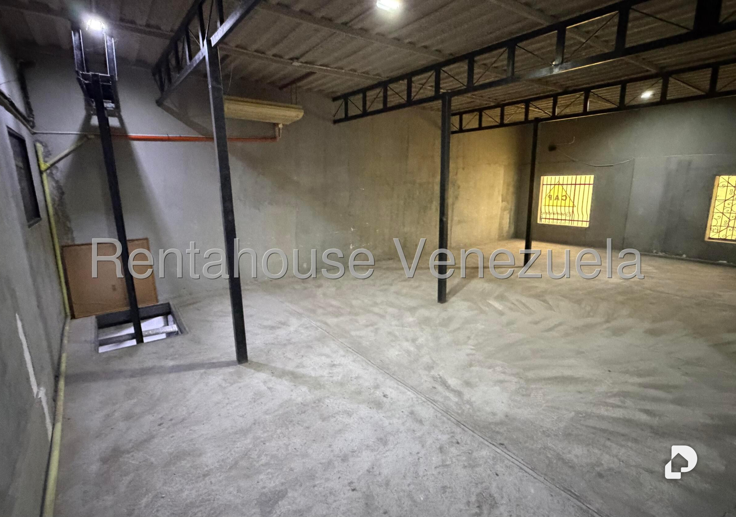 Local comercial en Maripérez, Caracas – 16