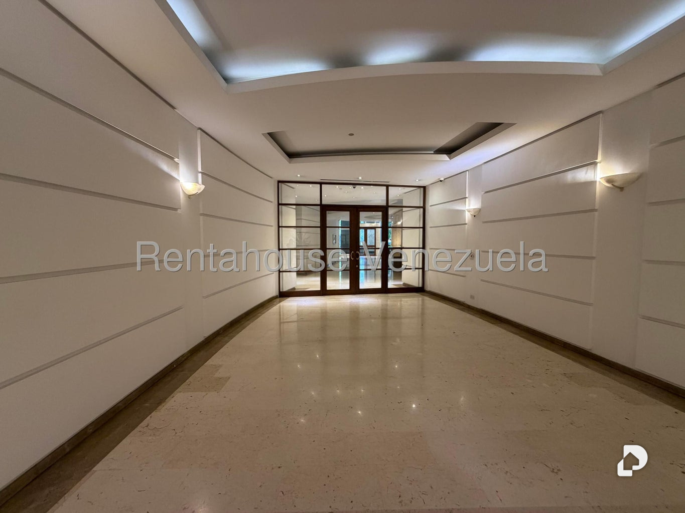 Apartamento en Altamira, Caracas – 2
