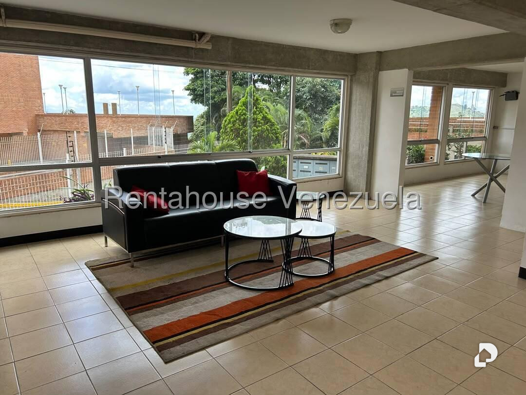 Apartamento en Miravila, Caracas – 3