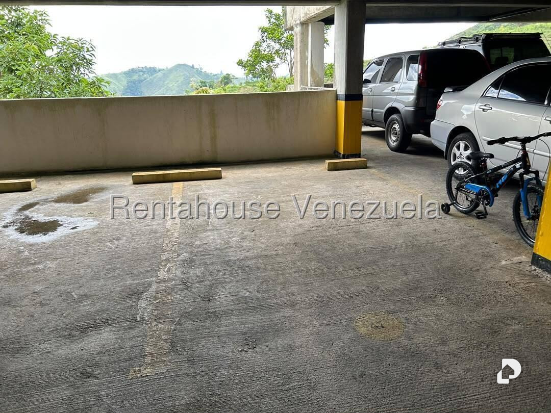 Apartamento en Miravila, Caracas – 26