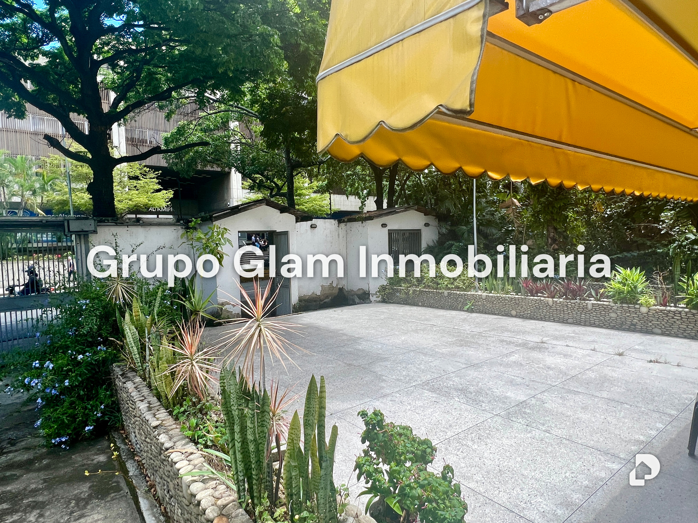 Commercial space in Altamira, Caracas – 4