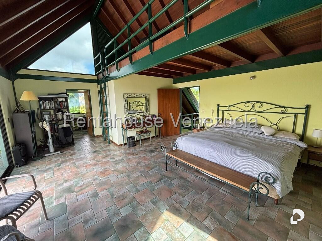 Casa en Caicaguana, Caracas – 18