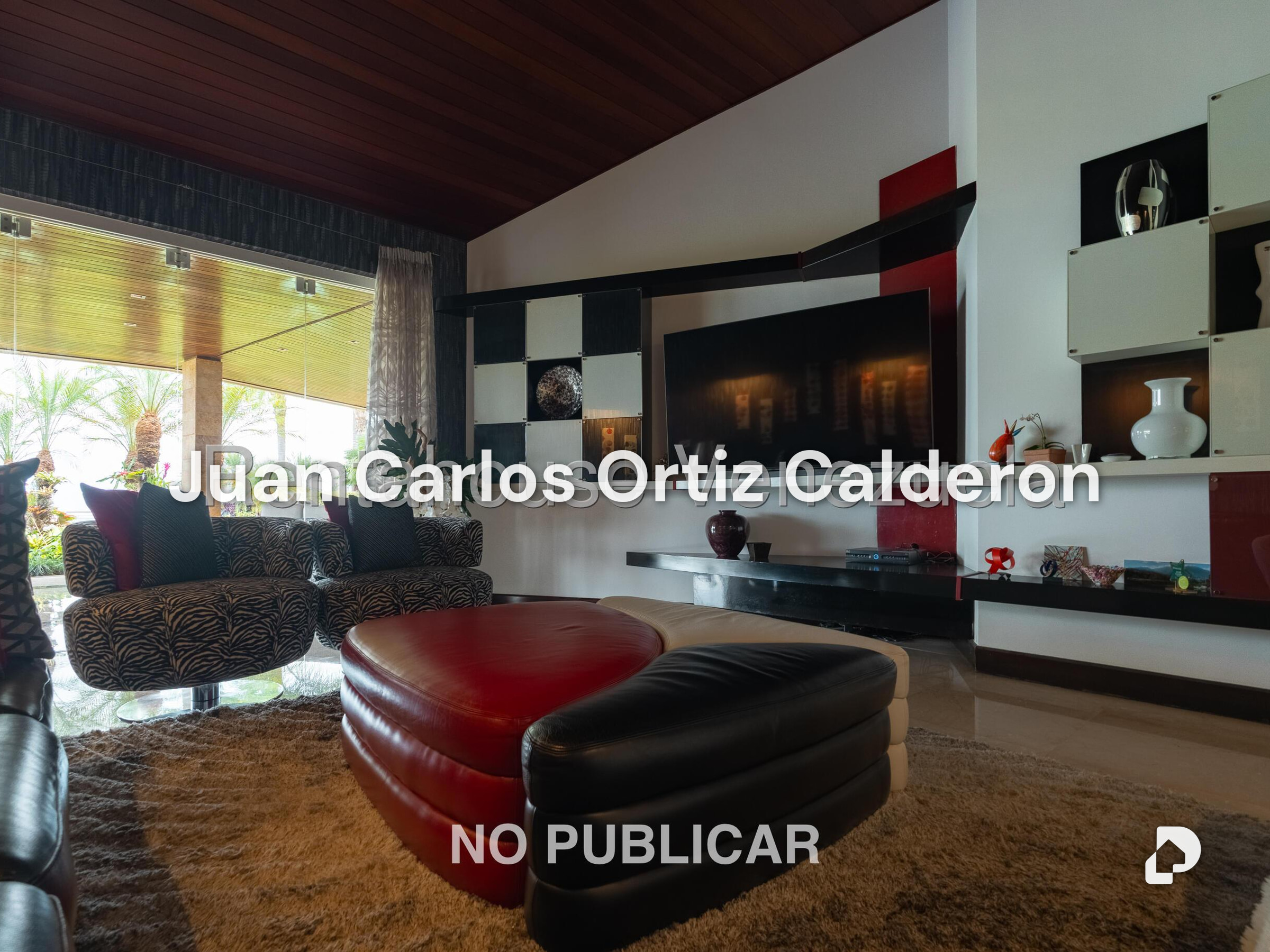 Casa en La Trinidad, Caracas – 17