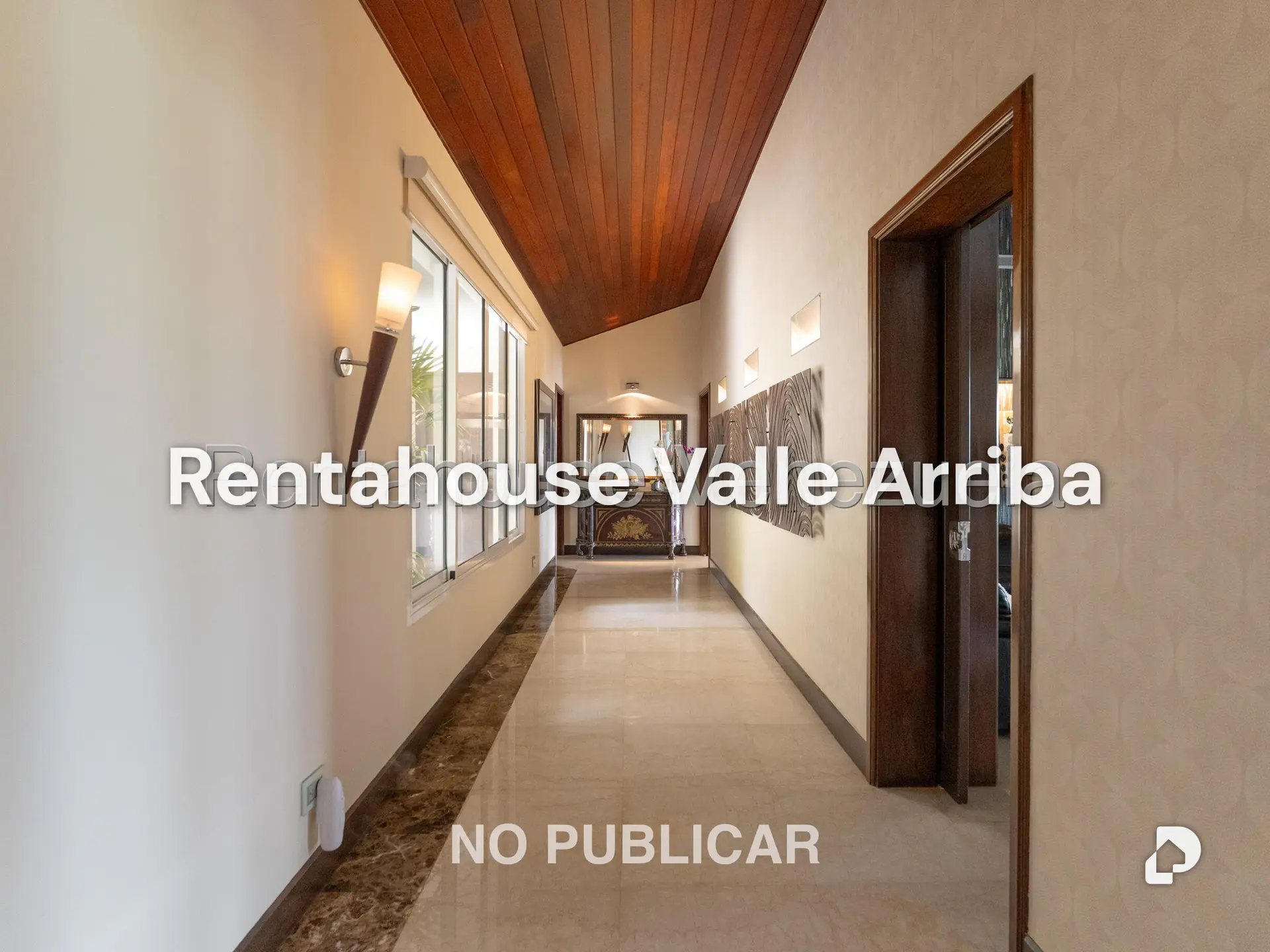 Casa en La Trinidad, Caracas – 15