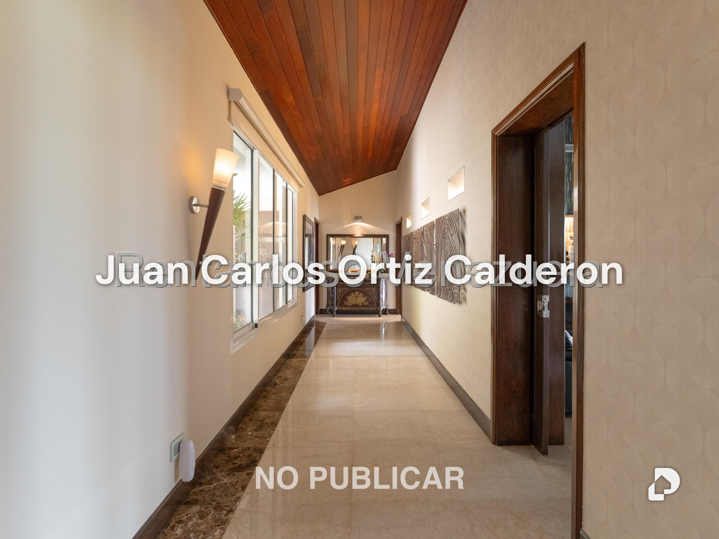 Casa en La Trinidad, Caracas – 15