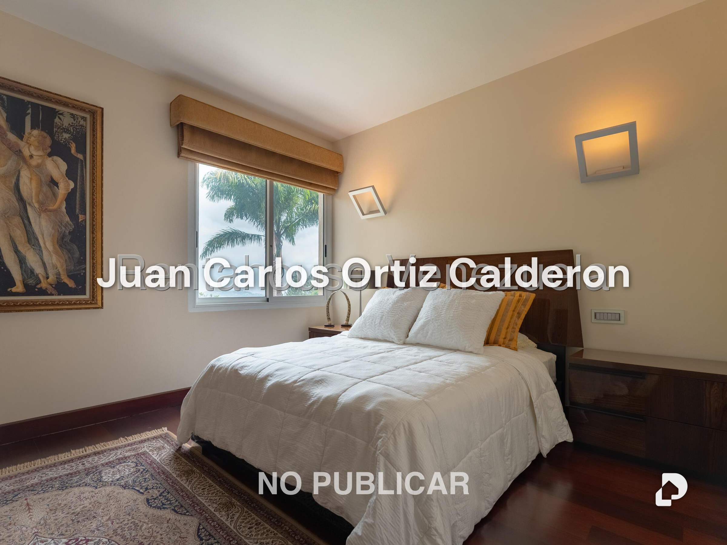 Casa en La Trinidad, Caracas – 30