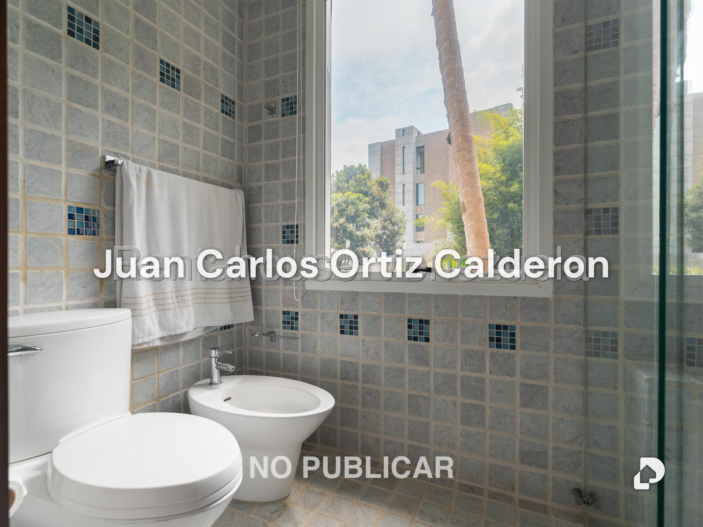 Casa en La Trinidad, Caracas – 28