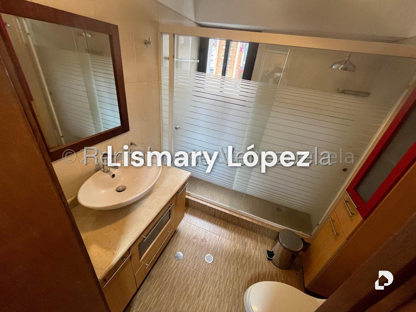 Apartamento en Los Palos Grandes, Caracas – 21