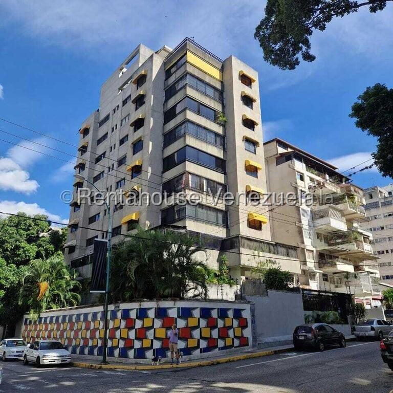 Apartamento en Los Palos Grandes, Caracas - 1