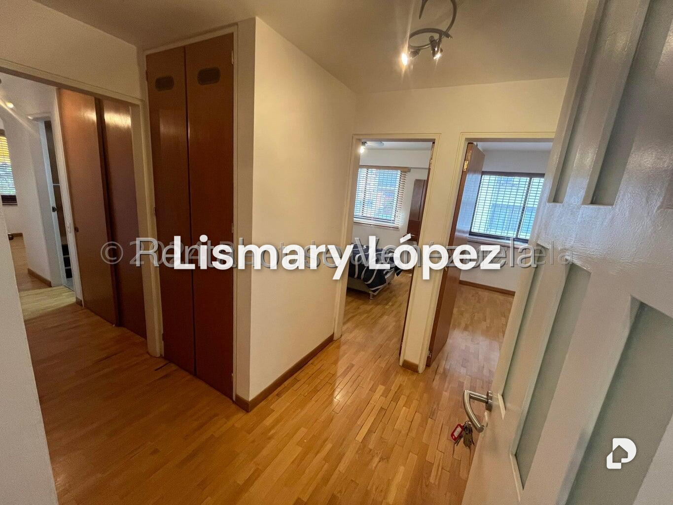 Apartamento en Los Palos Grandes, Caracas – 17