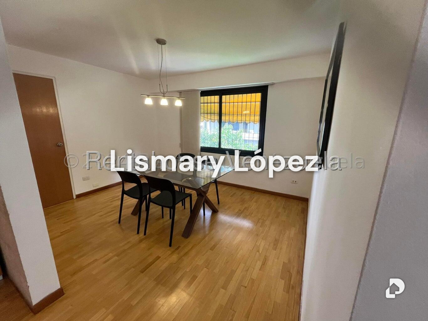 Apartamento en Los Palos Grandes, Caracas – 12