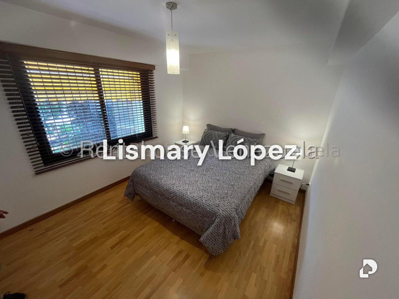 Apartamento en Los Palos Grandes, Caracas – 18