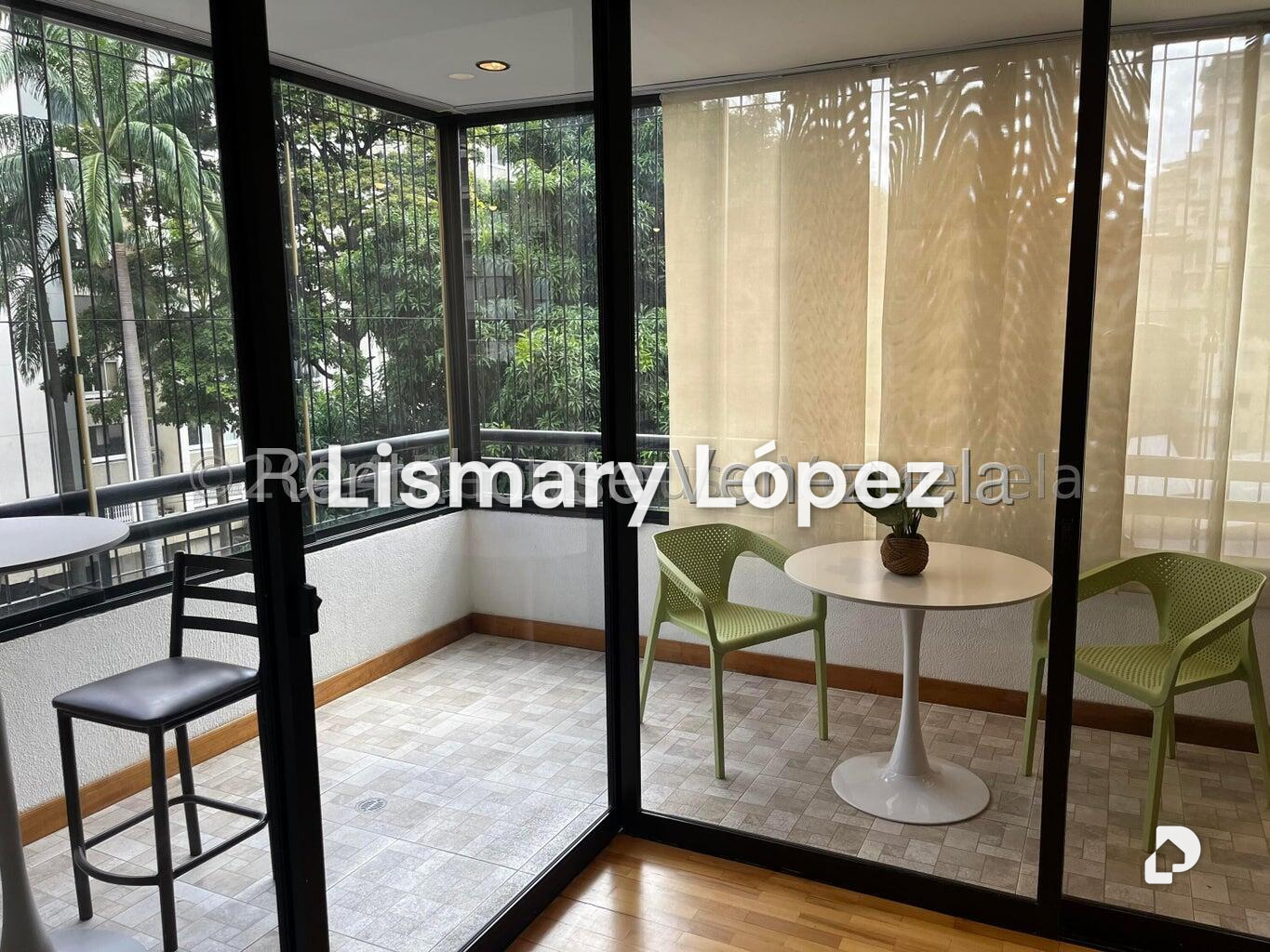 Apartamento en Los Palos Grandes, Caracas – 13