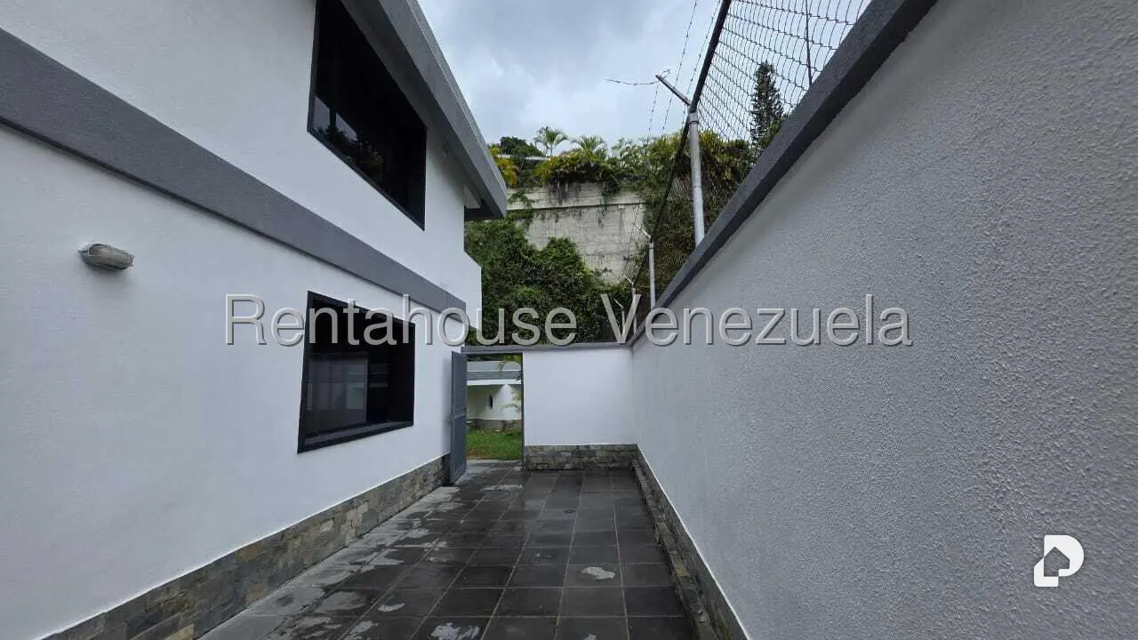 Casa en Colinas del Tamanaco, Caracas – 4