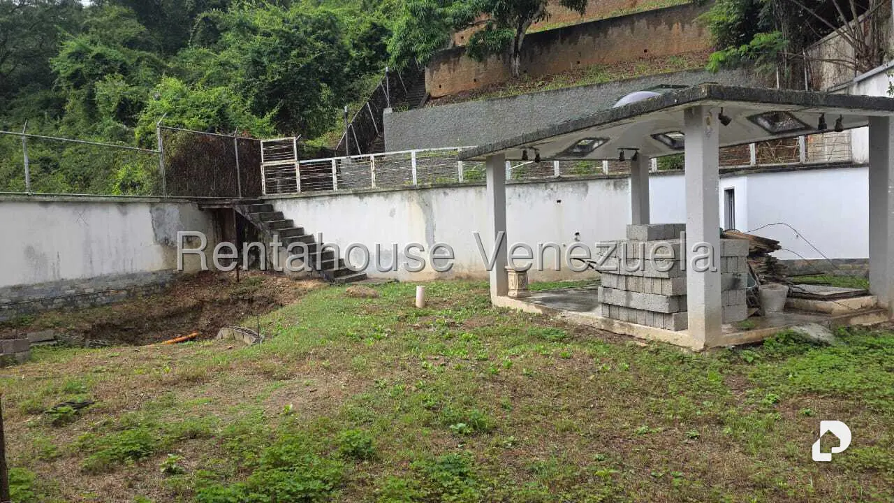 Casa en Colinas del Tamanaco, Caracas – 26