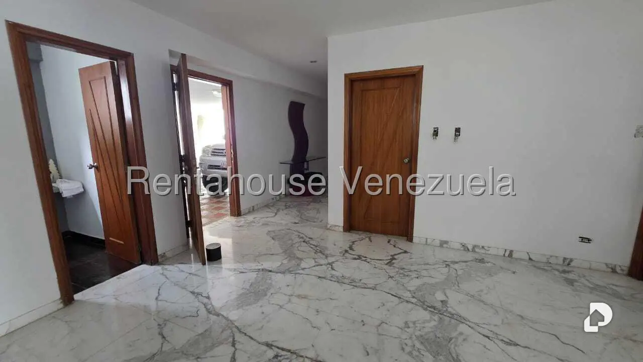 Casa en Colinas del Tamanaco, Caracas – 9