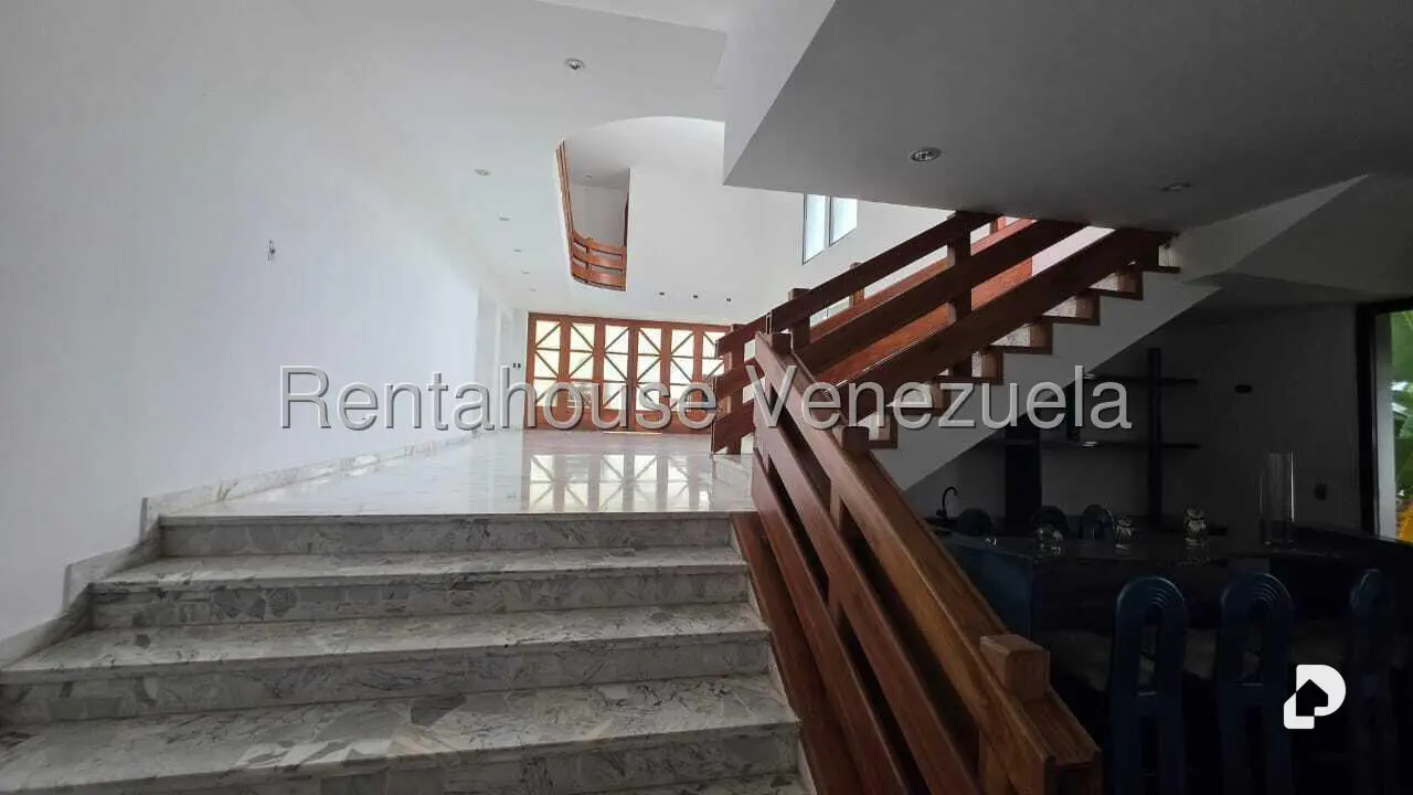 Casa en Colinas del Tamanaco, Caracas – 13