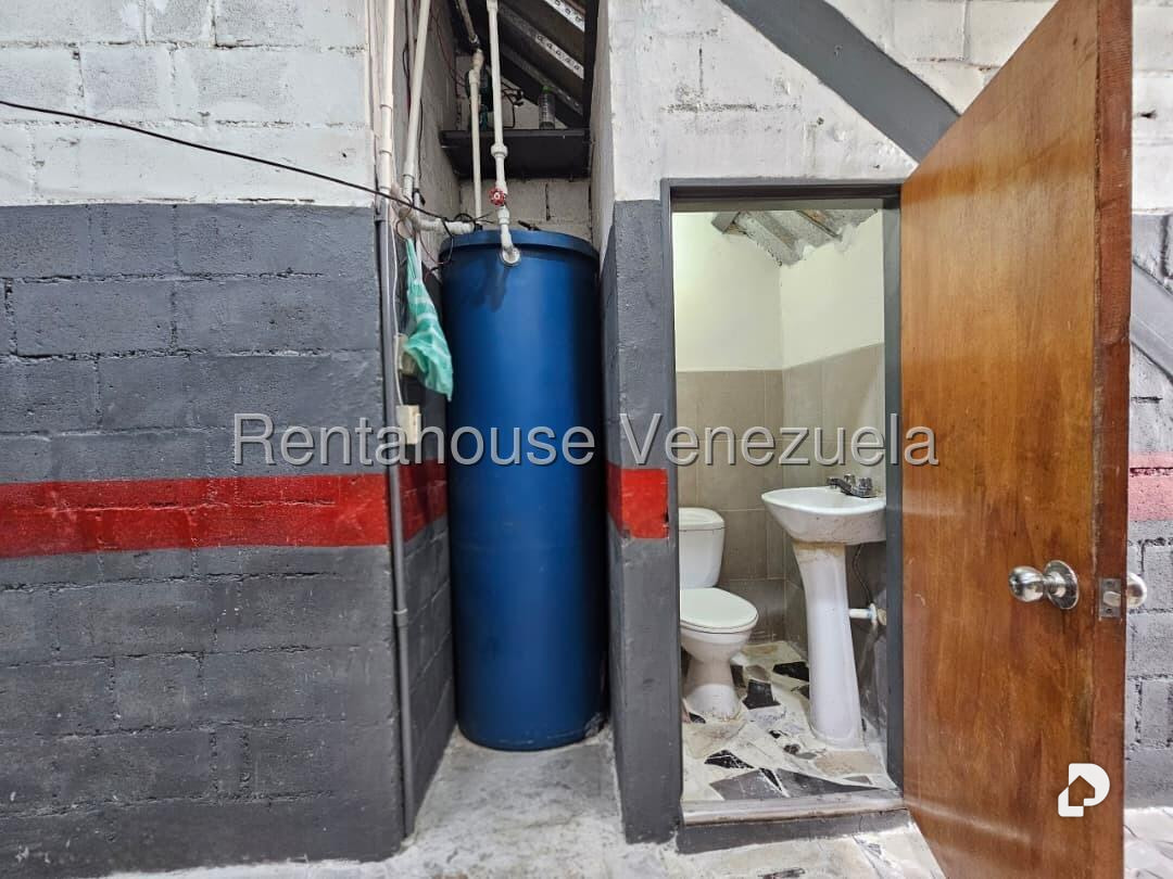 Casa en Prado de María, Caracas – 14