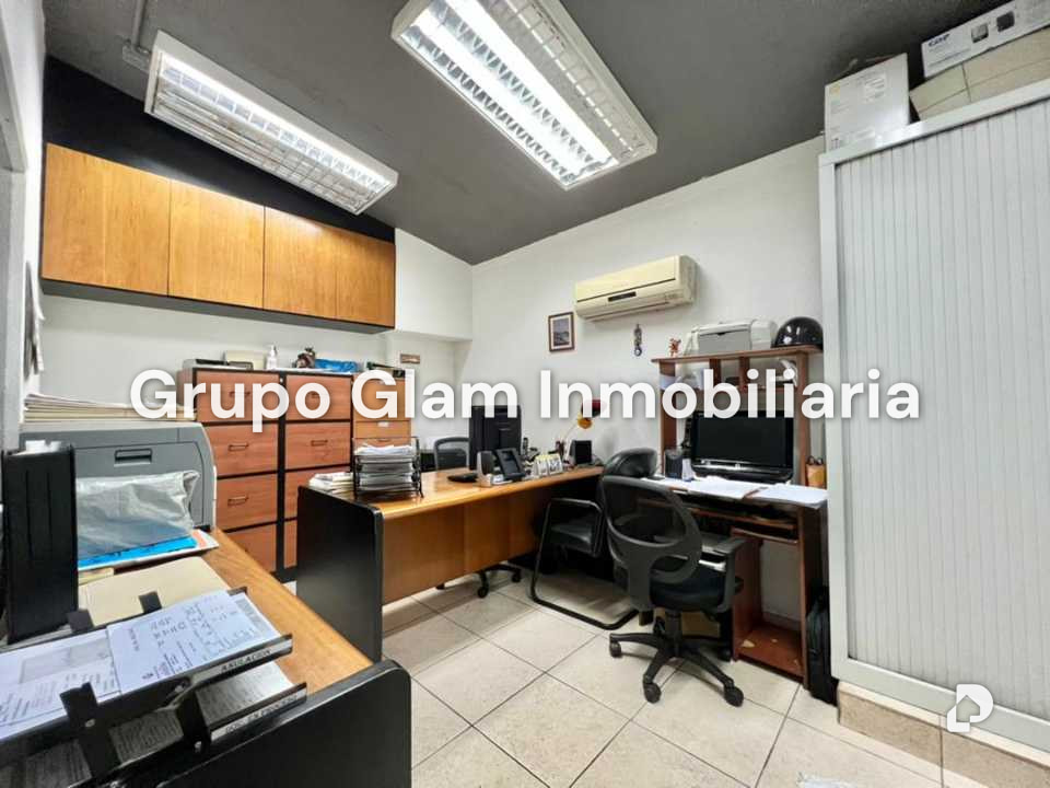 Local comercial en La Castellana, Caracas – 10