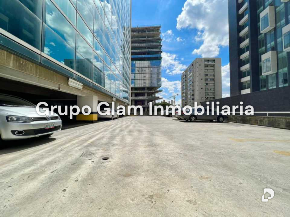 Local comercial en La Castellana, Caracas – 6