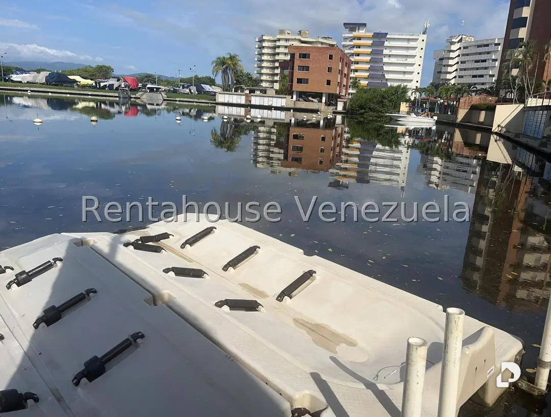 Apartamento en Puerto Encantado, Higuerote – 27