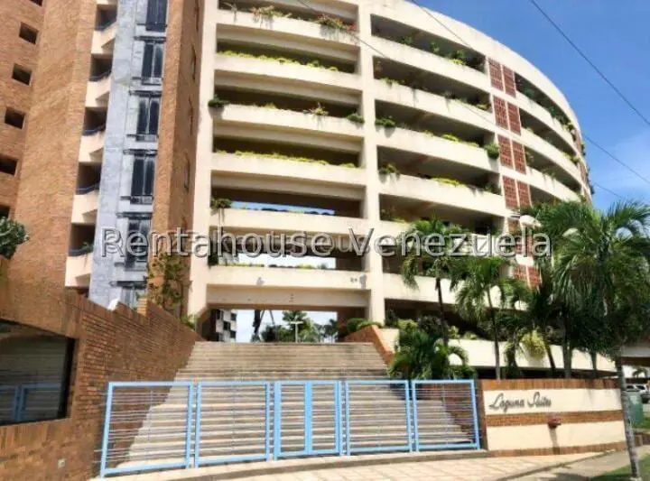 Apartamento en Puerto Encantado, Higuerote - 1