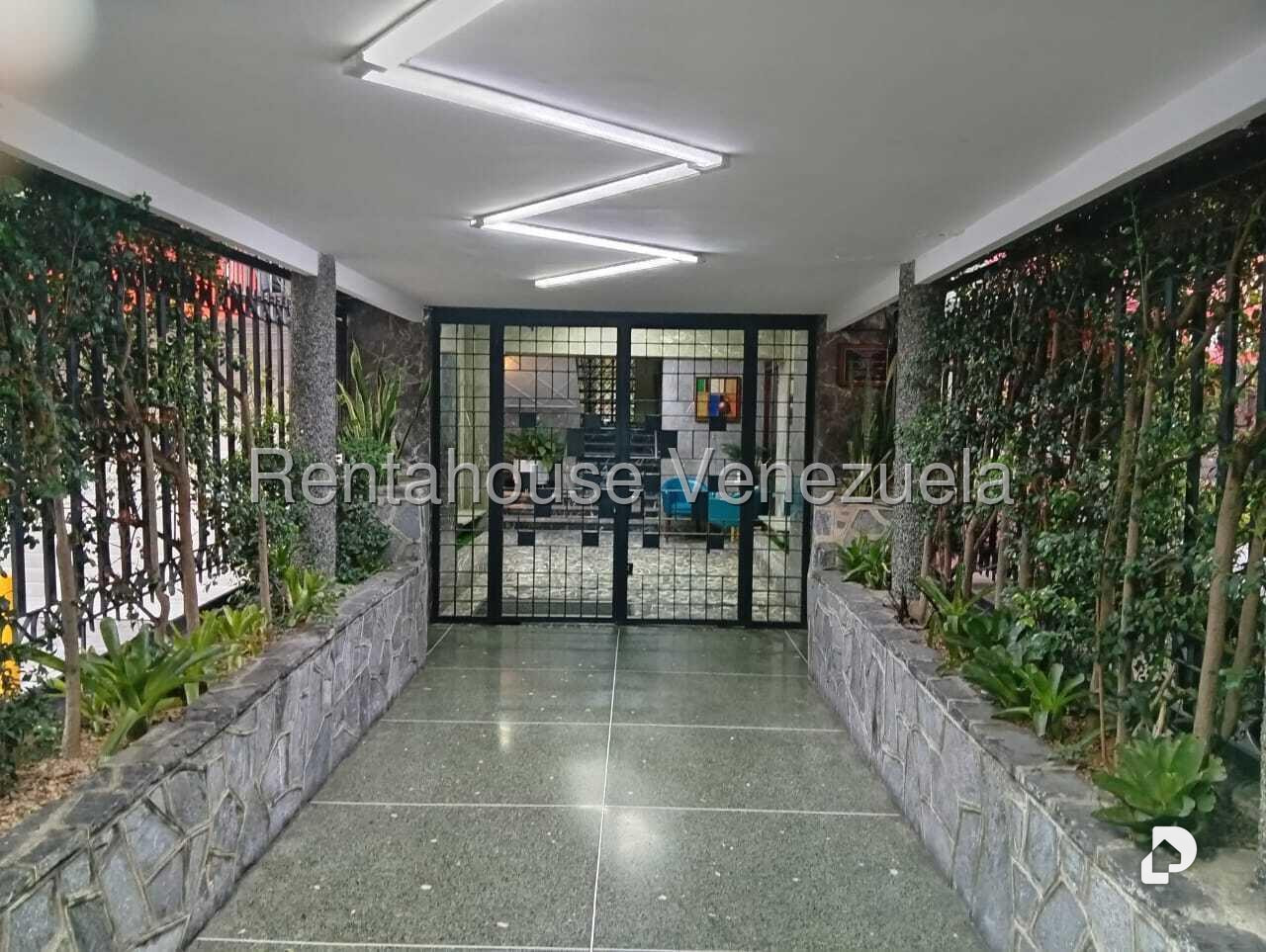 Apartamento en Altamira, Caracas – 23