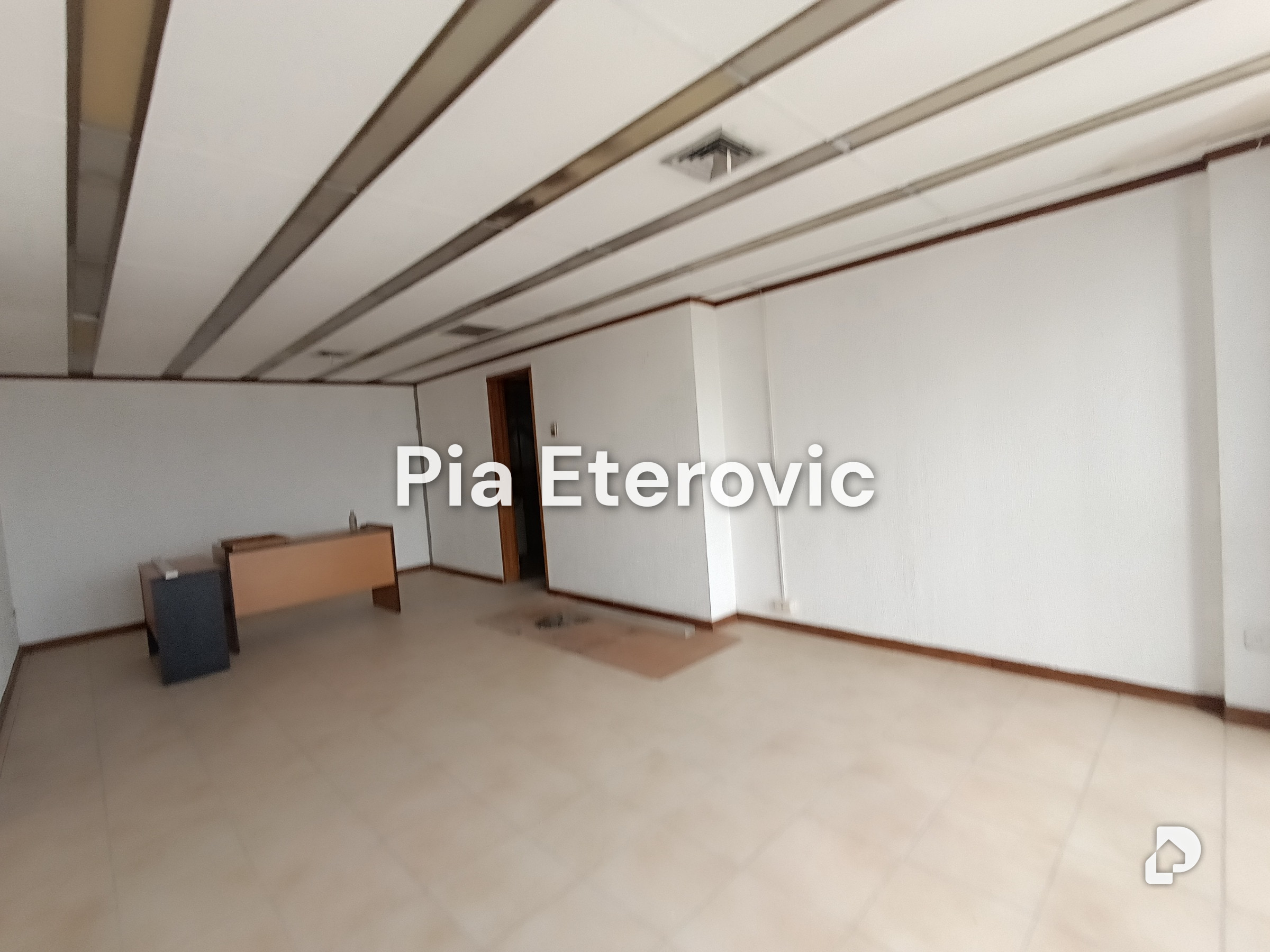 Office in Parroquia Urbana Socorro, Valencia – 28