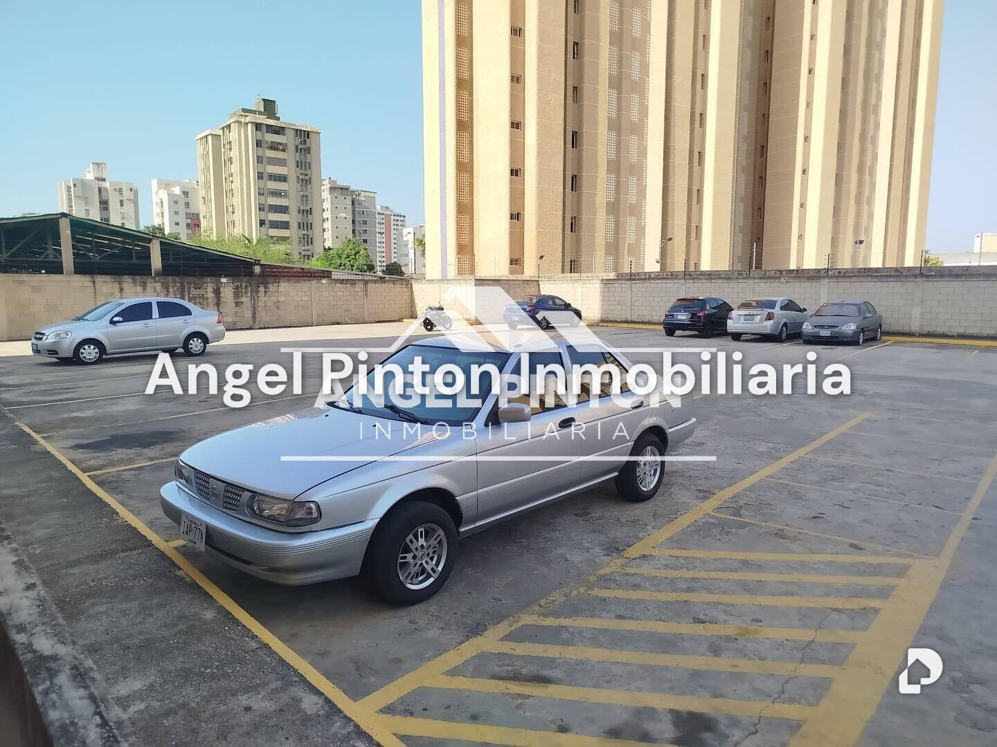Apartamento en Avenida Cecilio Acosta, Maracaibo – 15