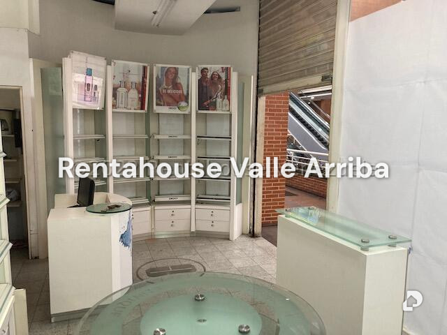 Local comercial en El Cafetal, Caracas – 8