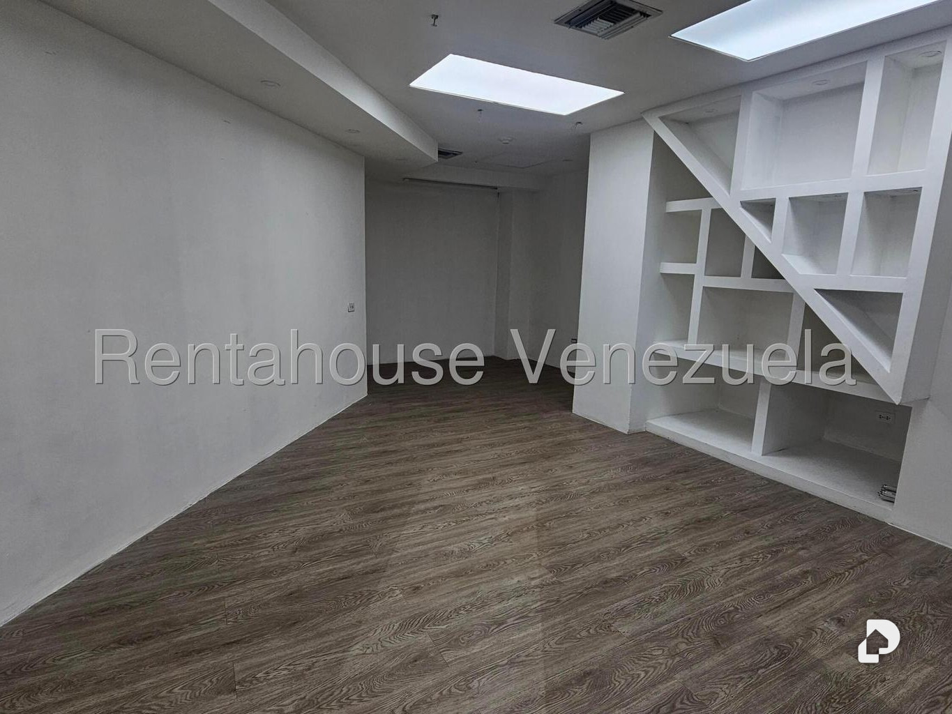 Commercial space in La Castellana, Caracas – 4