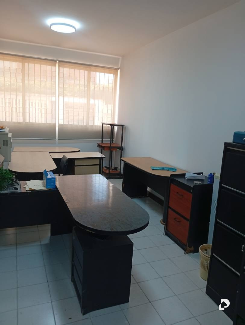 Oficina en Santa Rita, Maracaibo