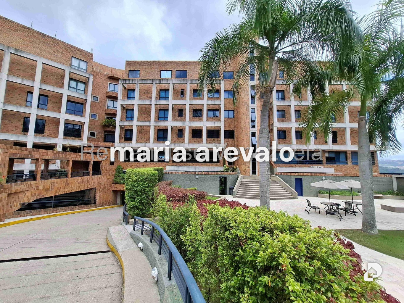 Apartamento en Colinas de Valle Arriba, Caracas – 1