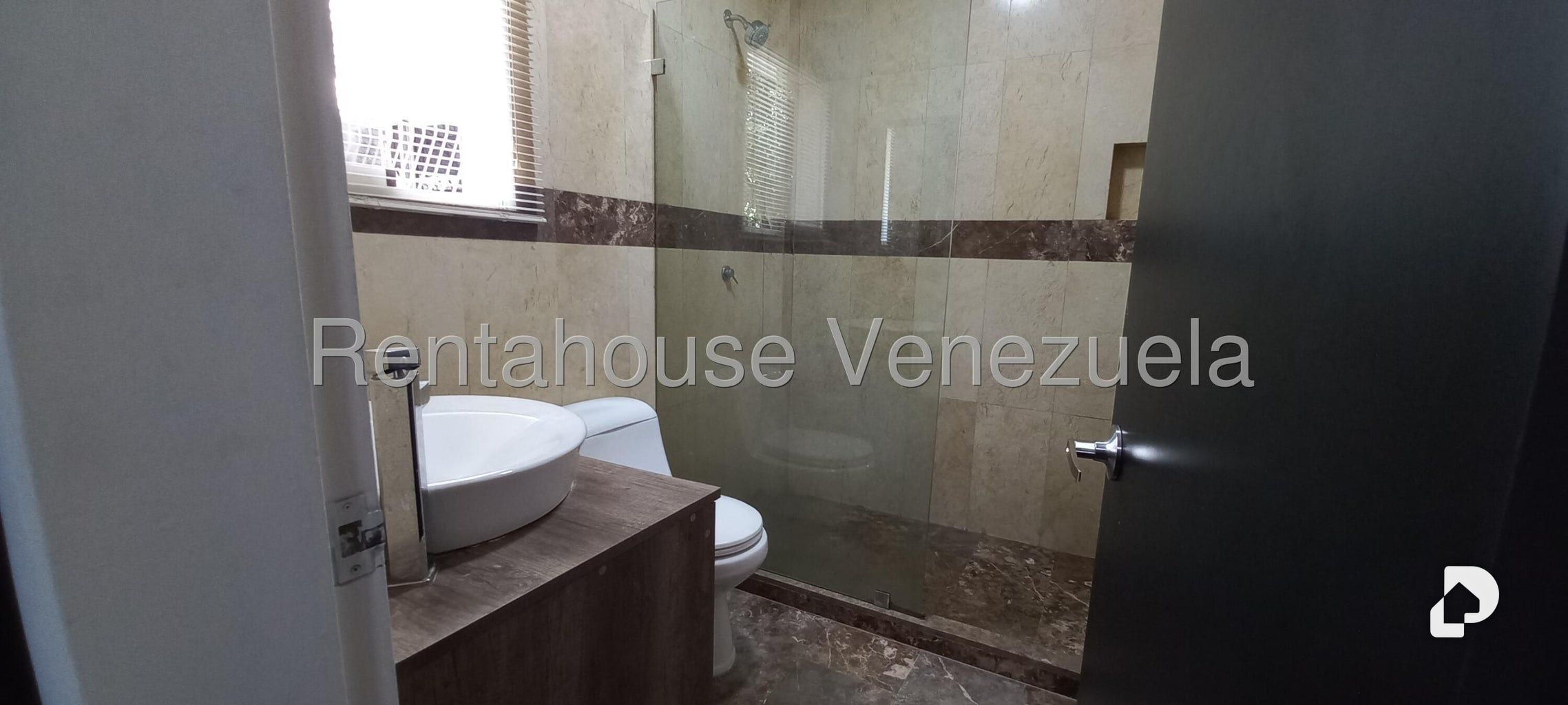 Apartment in Los Naranjos de las Mercedes, Caracas – 23