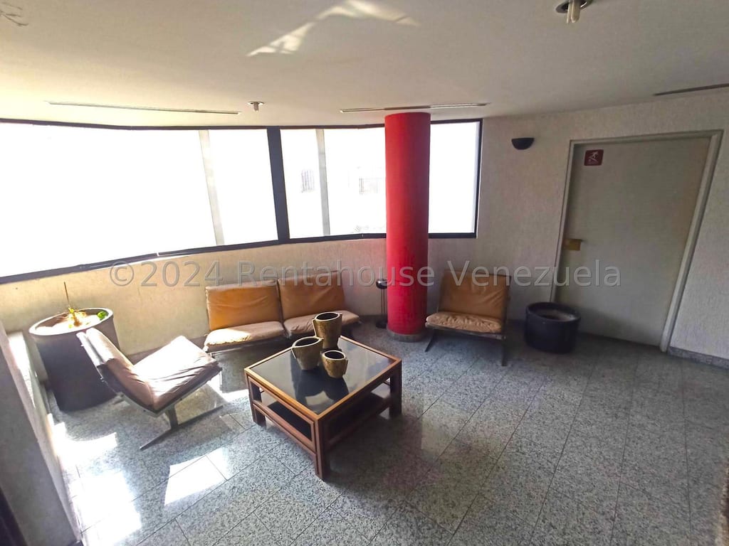 Oficina en Sabana Grande, Caracas - 1