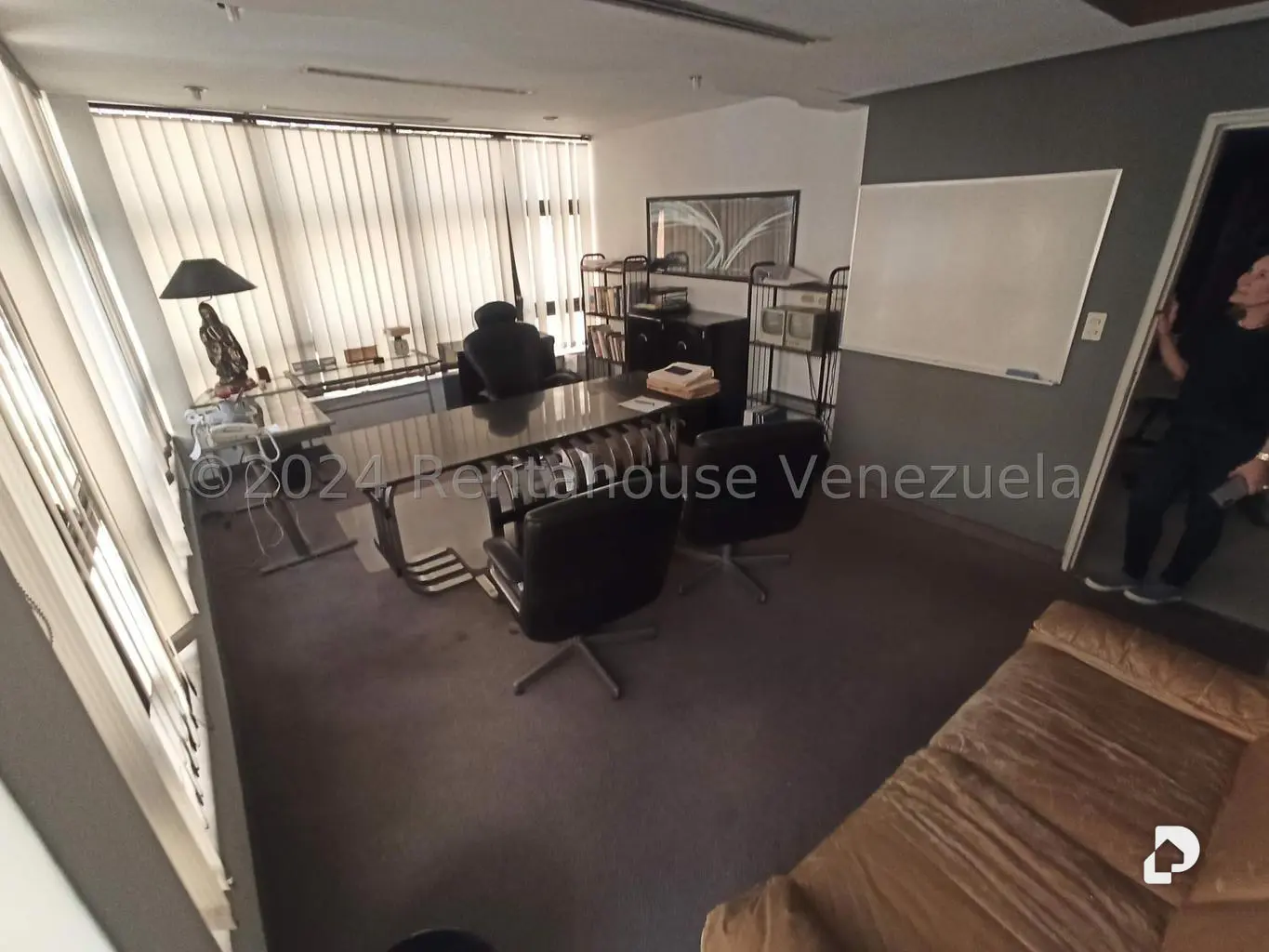 Oficina en Sabana Grande, Caracas – 6