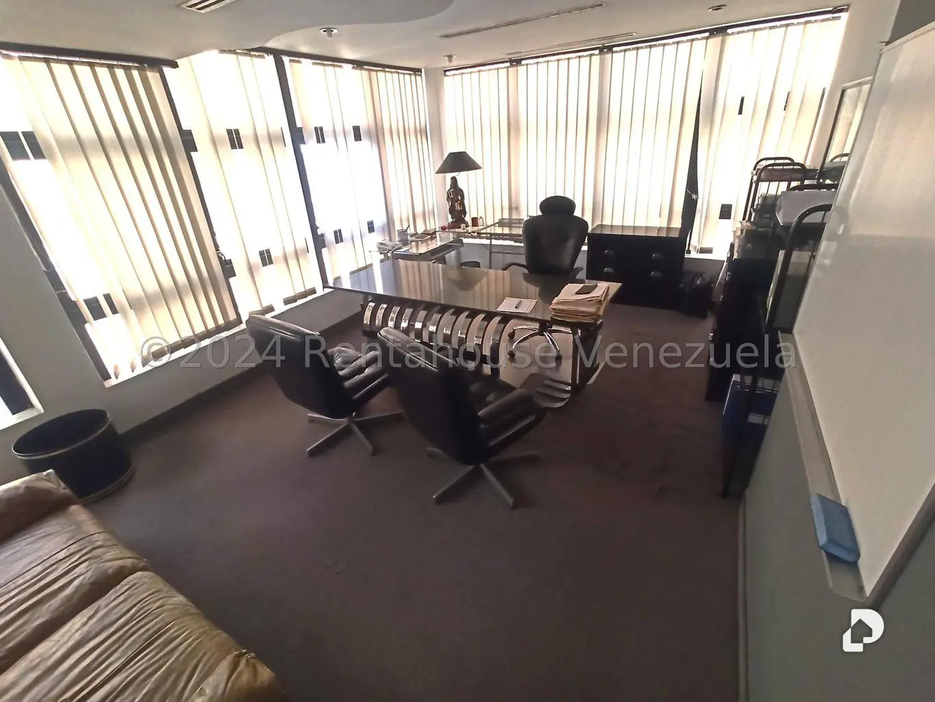 Oficina en Sabana Grande, Caracas – 16