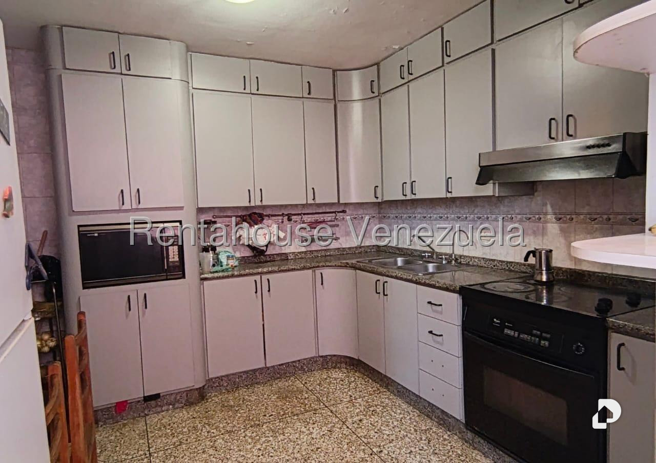 Apartamento en El Paraíso, Caracas – 6