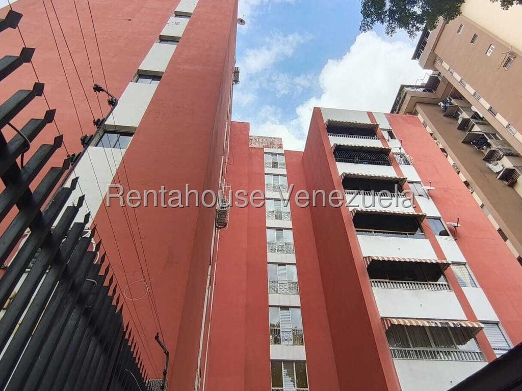 Apartamento en El Paraíso, Caracas - 1
