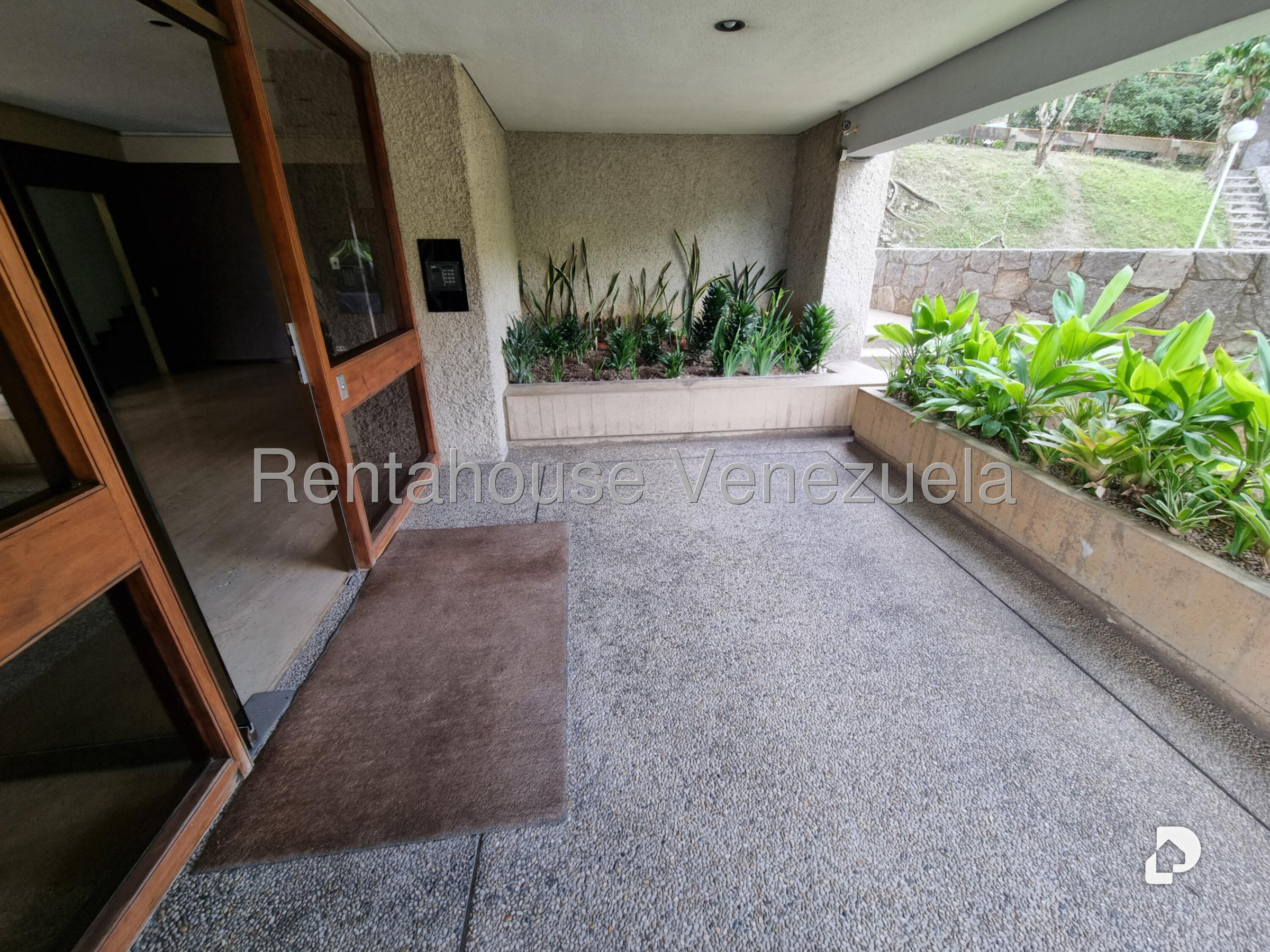 Apartamento en Los Naranjos (del Cafetal), Caracas – 2