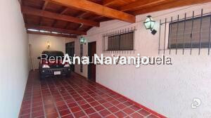 Casa en Alto Prado, Caracas – 7
