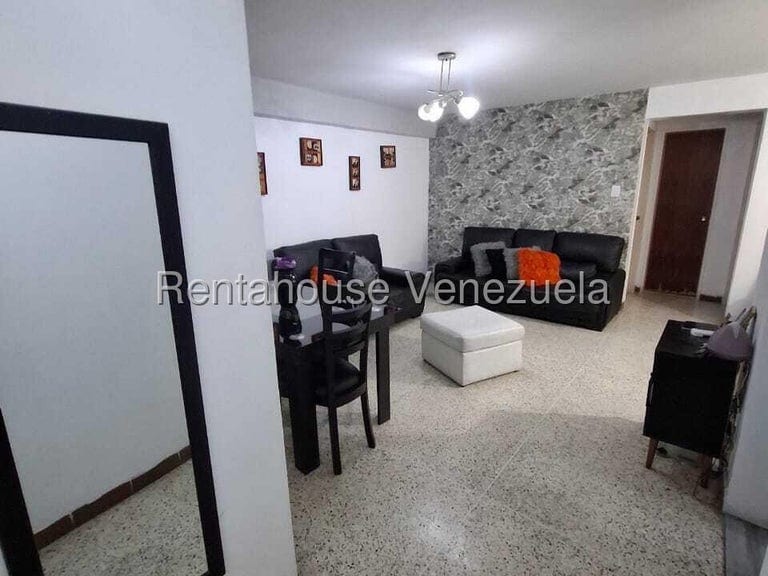 Apartamento en Palo Verde, Caracas - 1