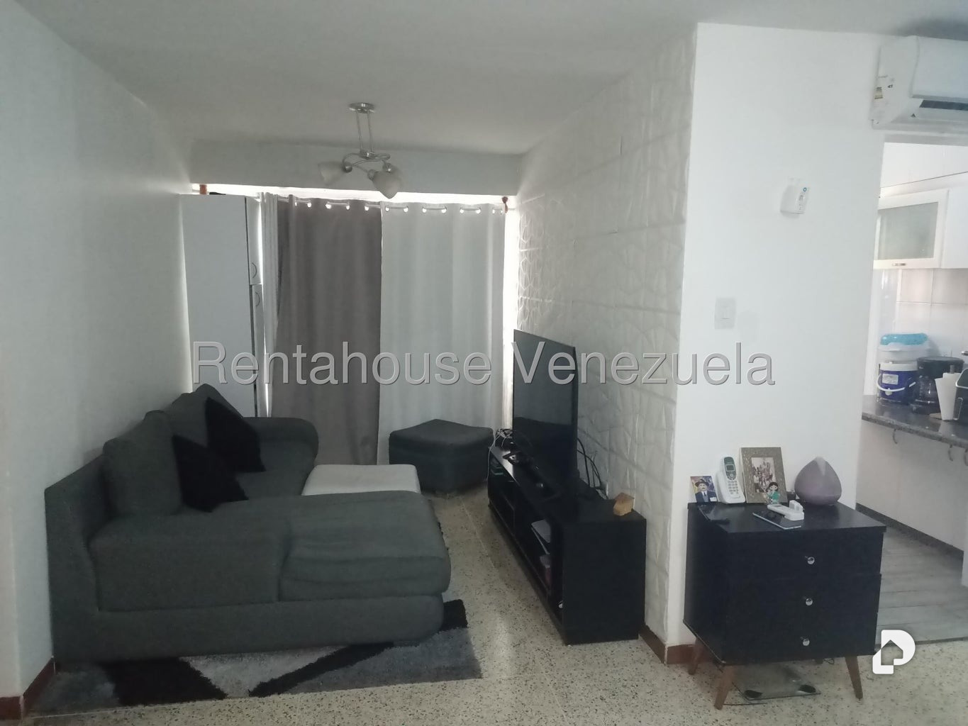 Apartment in Palo Verde, Caracas – 4